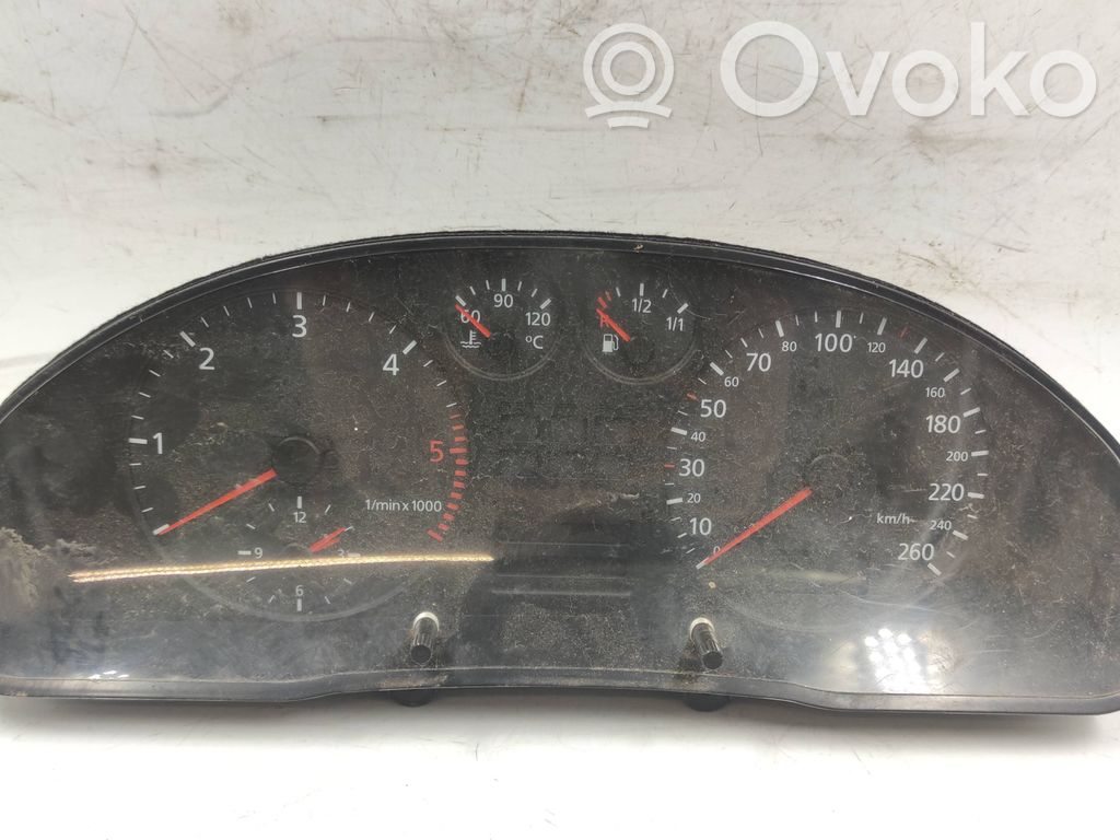 Audi A4 S4 B5 8D Vitezometru (grup de instrumente) 
