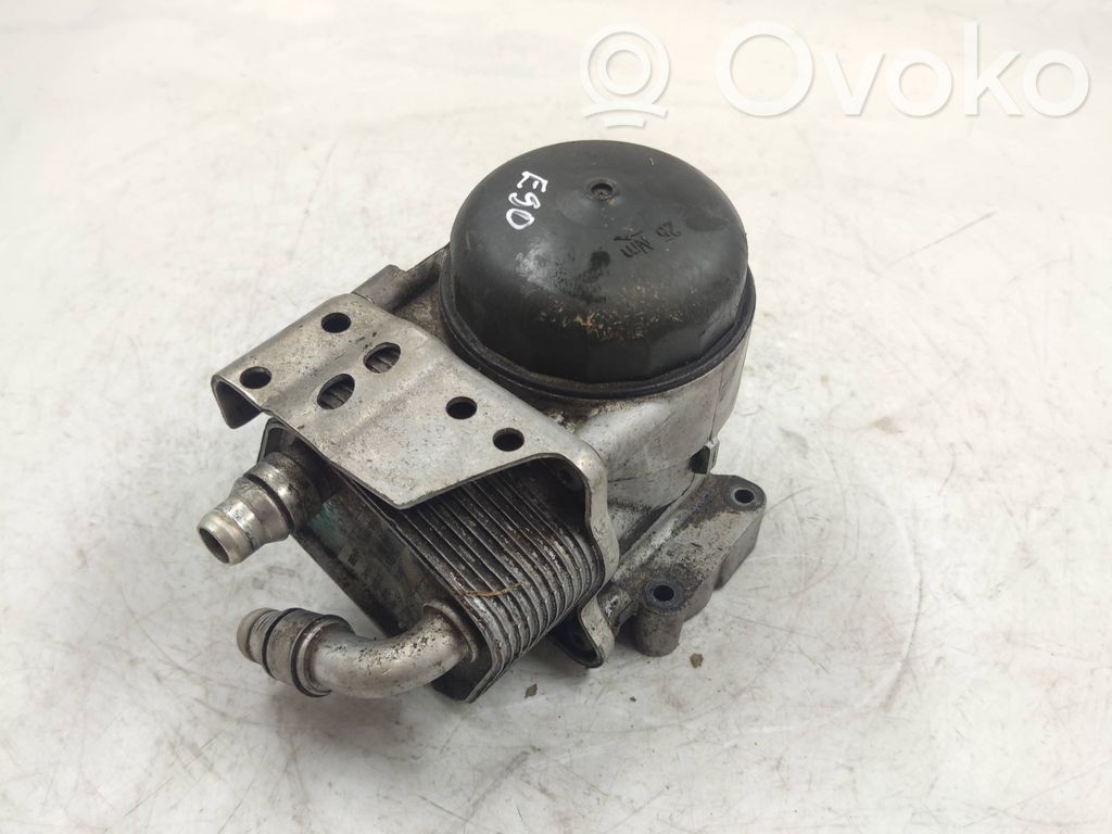 BMW 3 E90 E91 Supporto di montaggio del filtro dell’olio 
