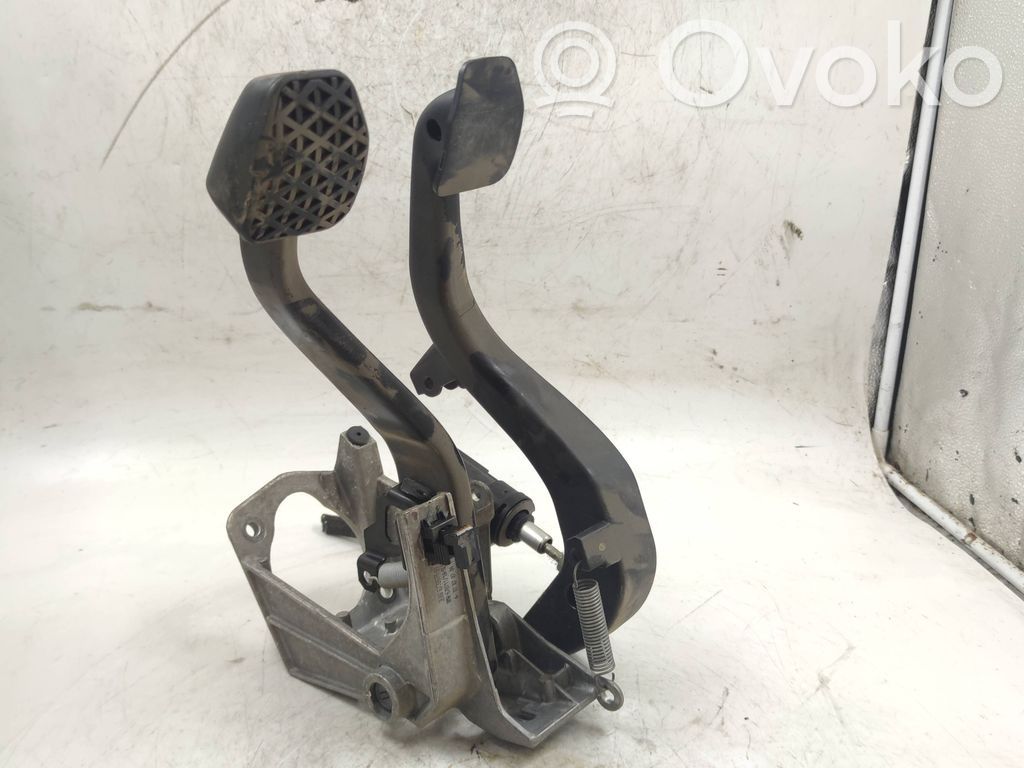 Assemblage pédale   42322403