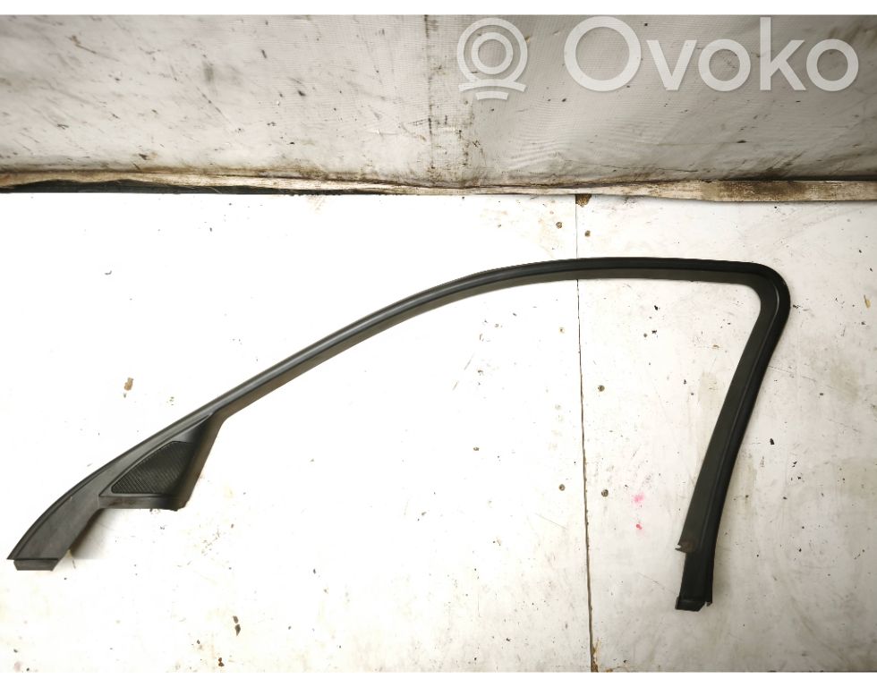 BMW 5 E60 E61 Front door glass trim molding 