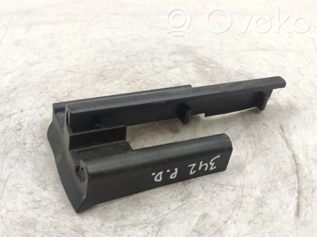BMW 5 E60 E61 Rivestimento del binario sedile anteriore del passeggero 