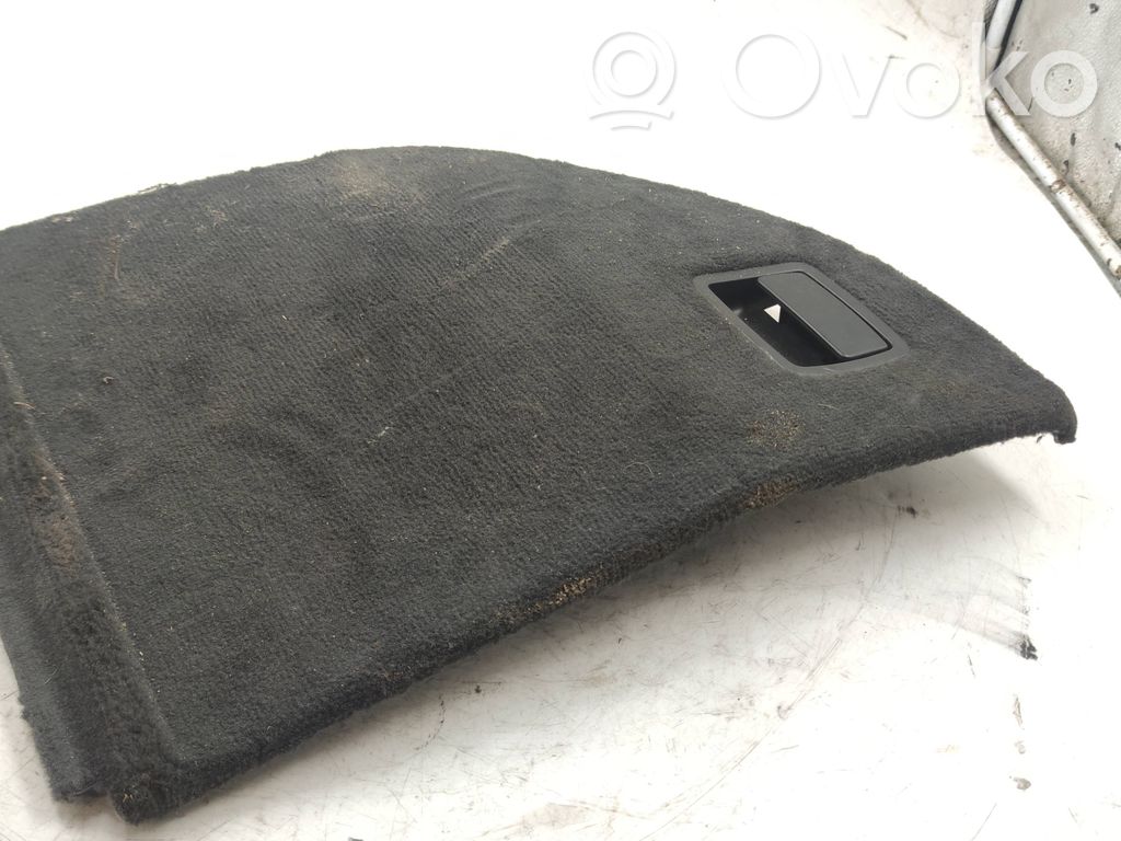 Trunk/boot side trim panel   7068881