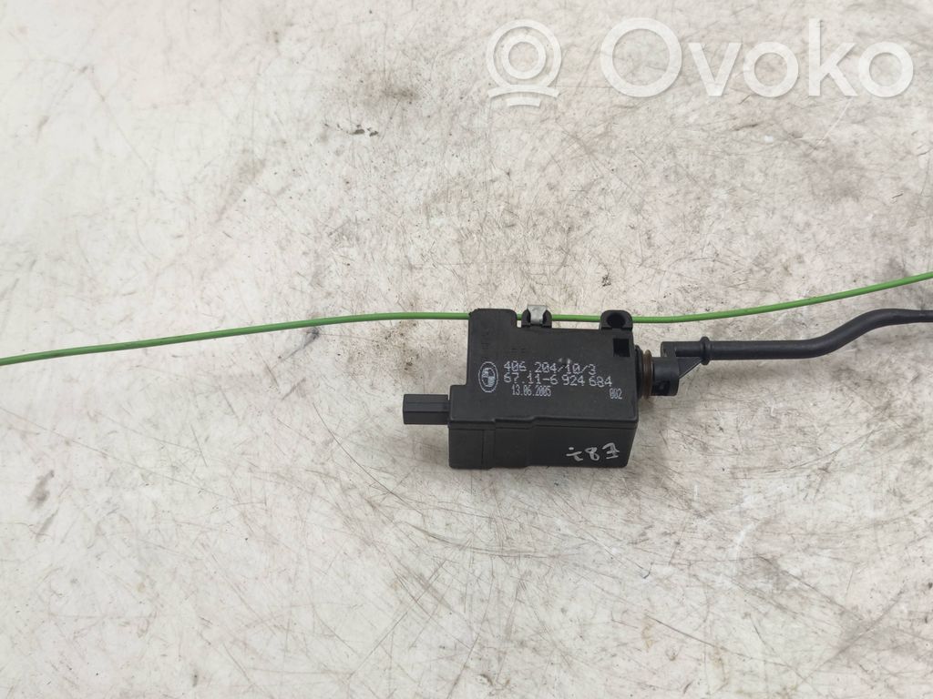 BMW 1 E81 E87 Motor de la tapa sellante del depósito de combustible 
