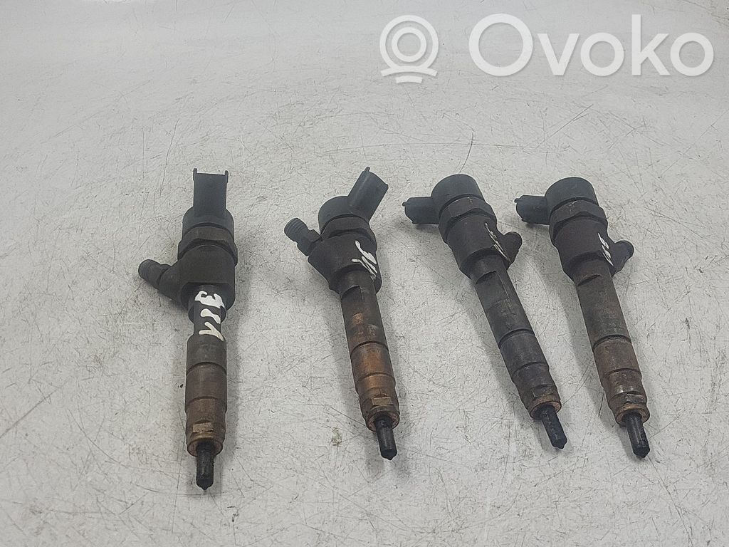 Renault Kangoo I Juego de inyectores de combustible 