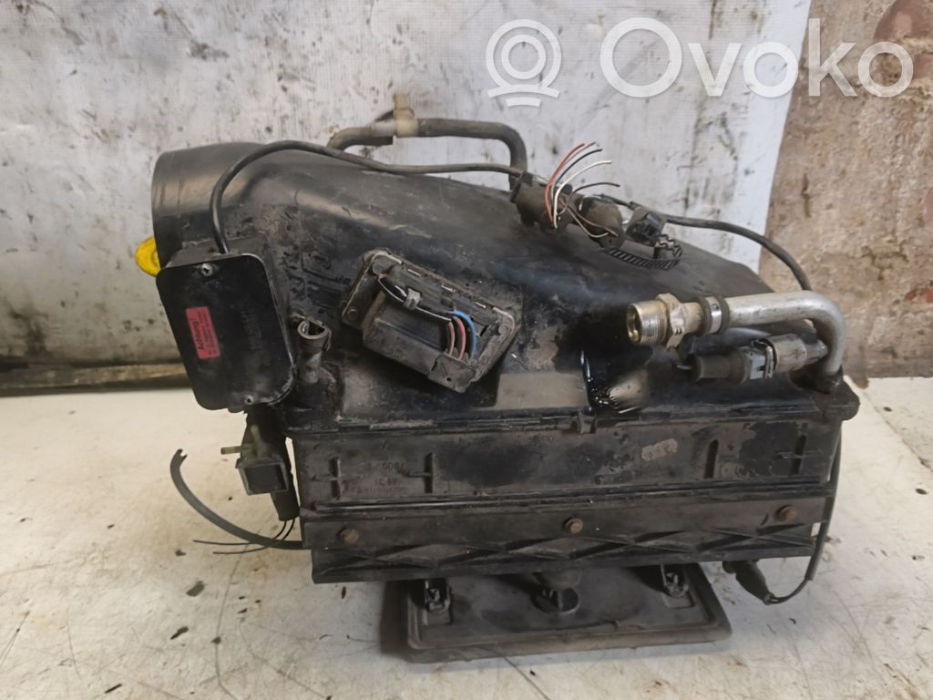 Audi A6 S6 C4 4A Bloc de chauffage complet 