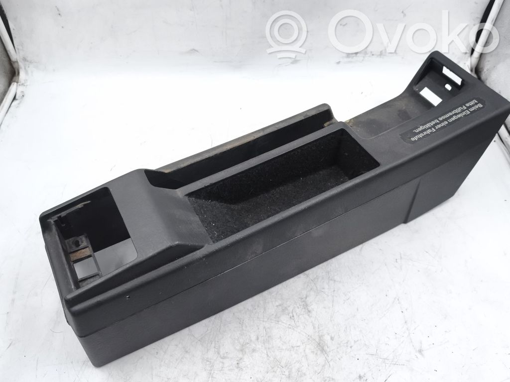 Audi 80 90 B3 Consola central 