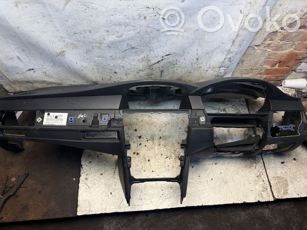 Deska rozdzielcza   7131816,17370113