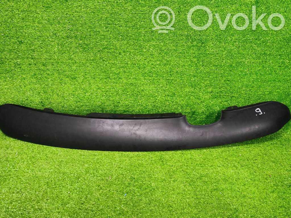 Volkswagen Polo Moldura inferior del parachoques trasero 