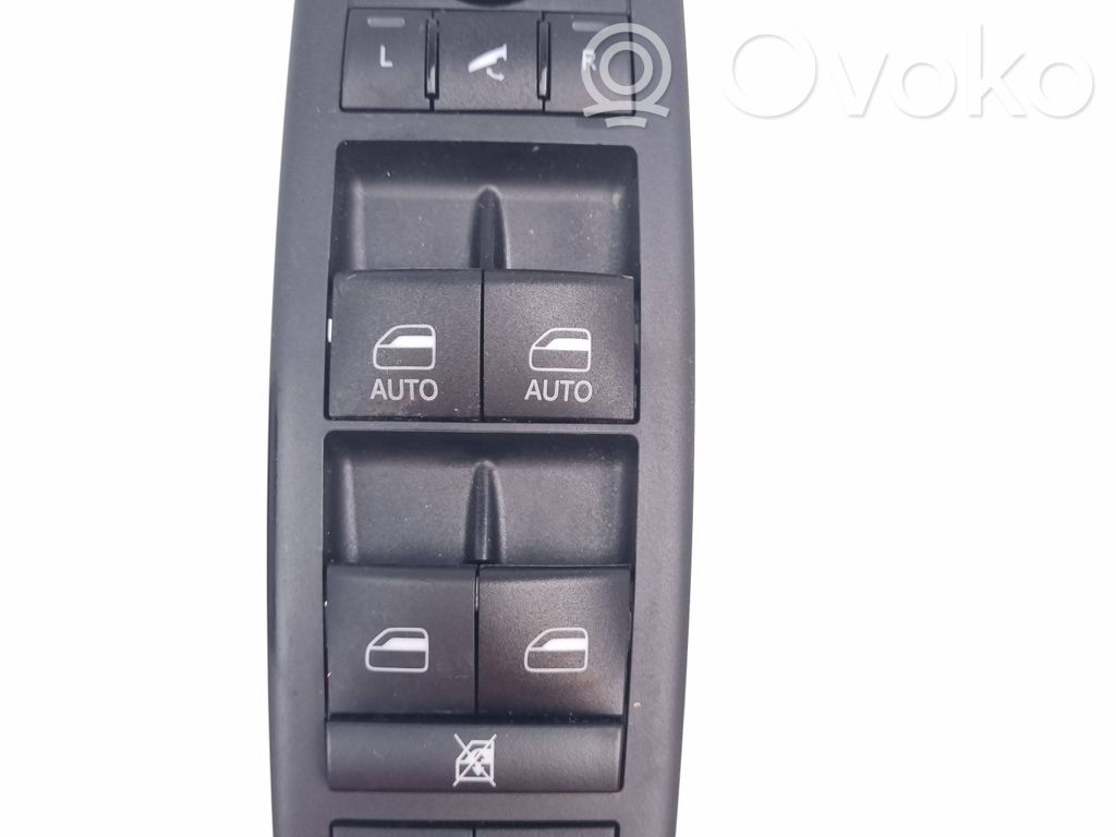 Ram 1500 Electric window control switch 