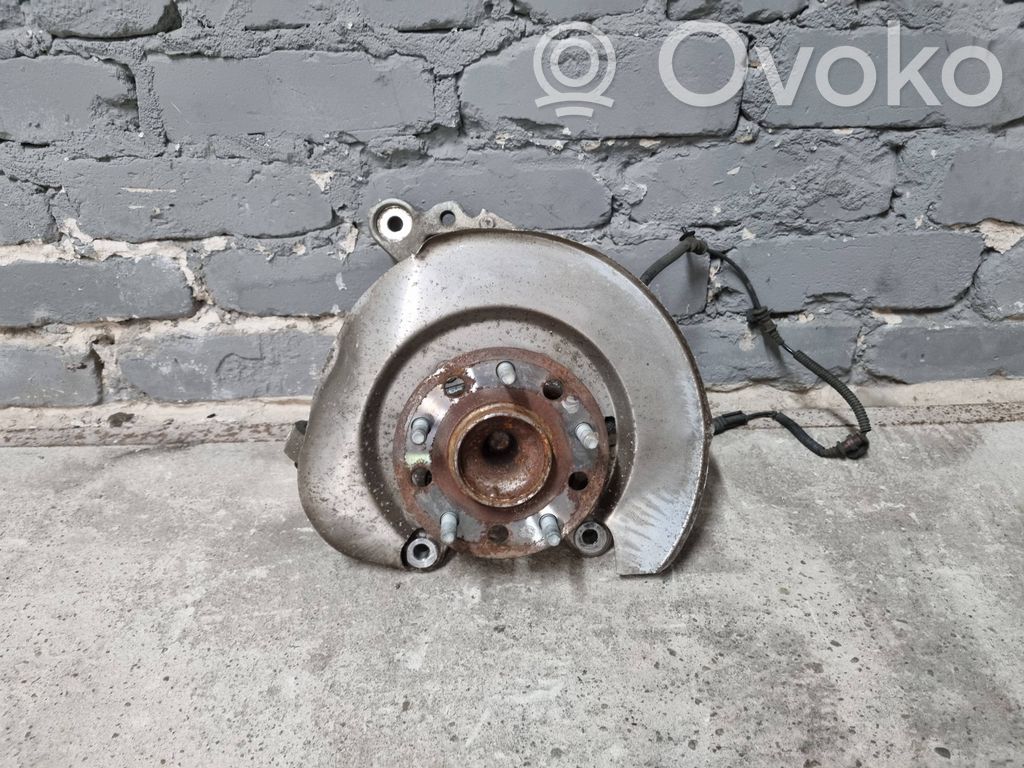 Chrysler Pacifica Aizmugurē riteņa rumbas vārpstas šarnīrs (stupica, capfa) 