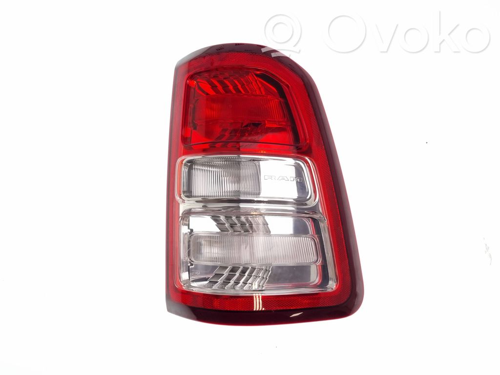 Ram 1500 DT Lampa tylna 