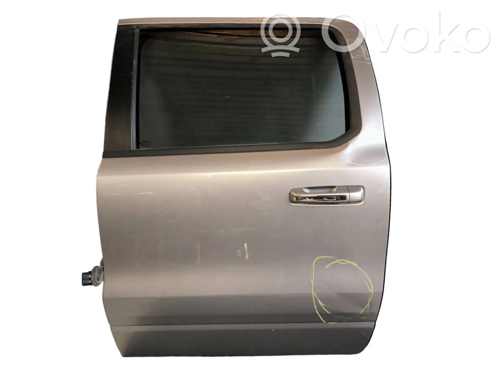 Galinės durys   04589915AE