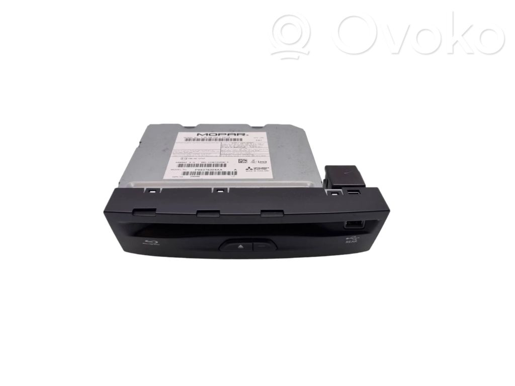 Chrysler Pacifica Panel / Radioodtwarzacz CD/DVD/GPS 