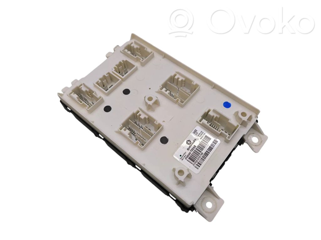 Chrysler Pacifica Central body control module 