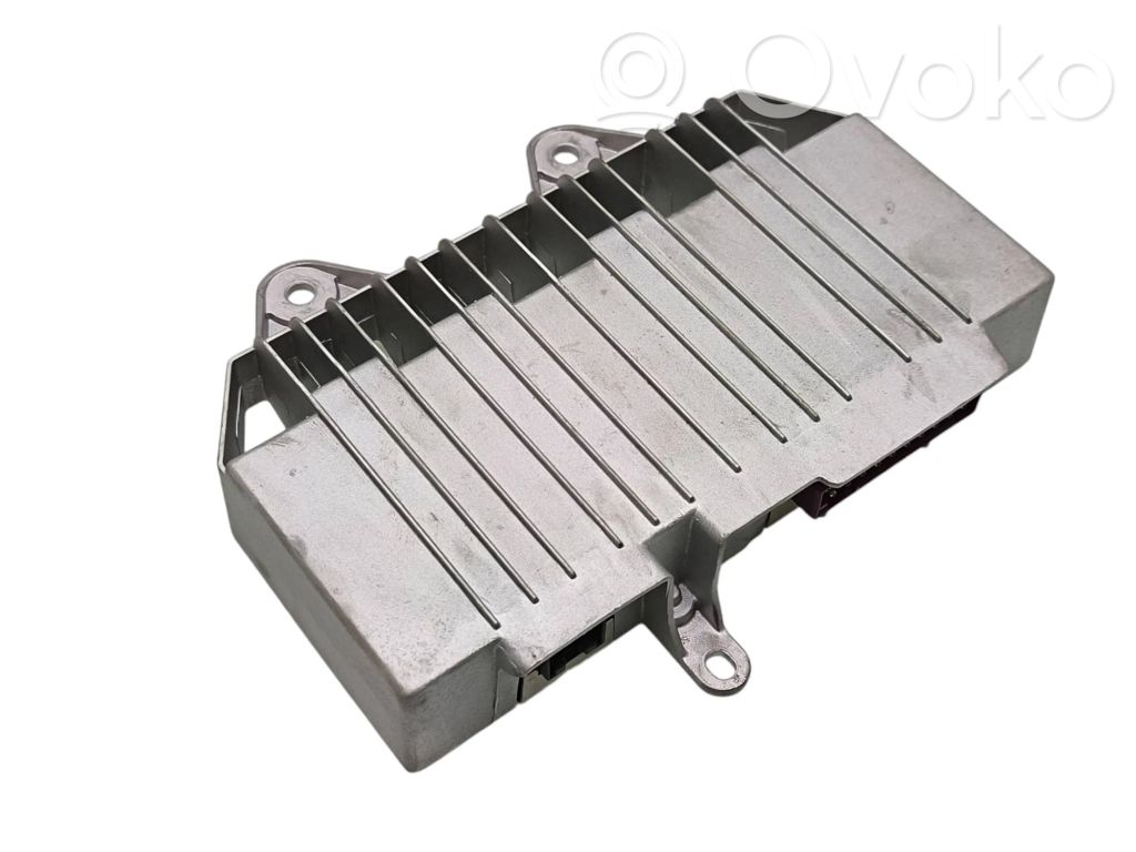 Porsche Macan (95B) Sound amplifier 