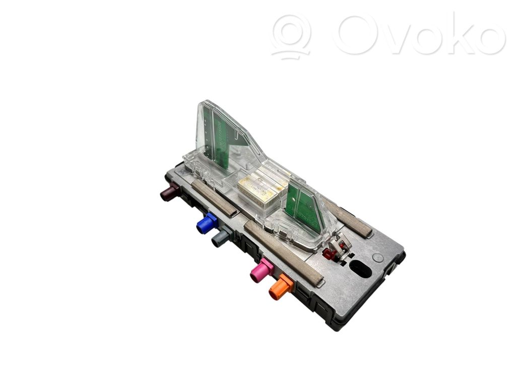 Volvo XC40 Antena GPS 