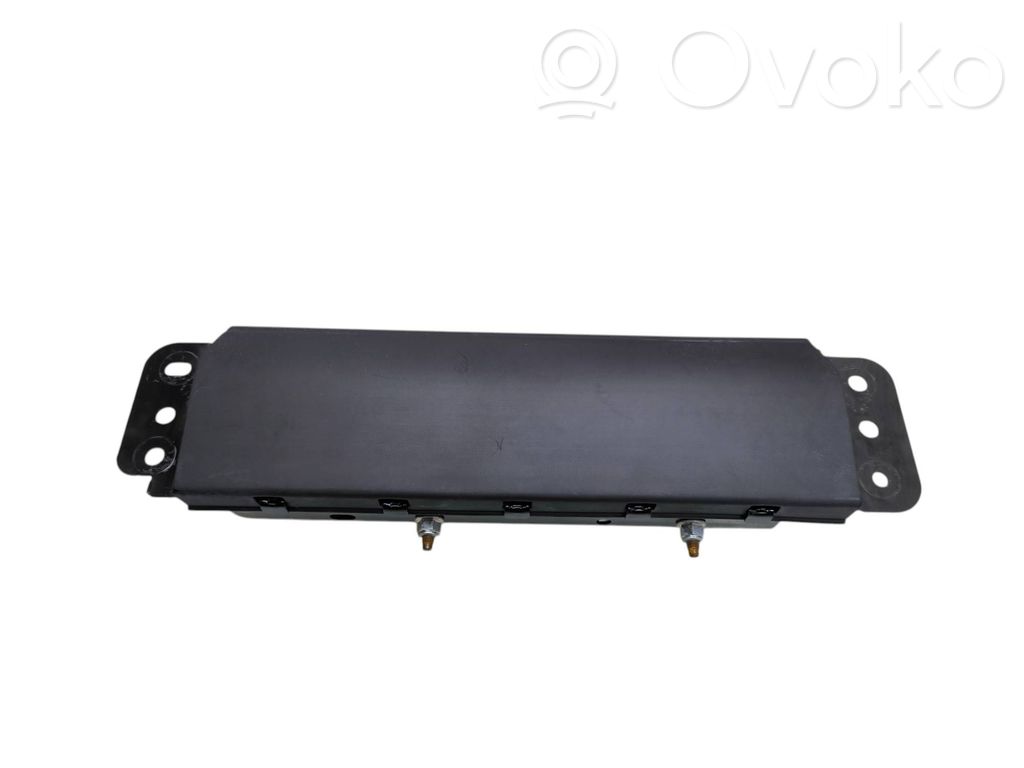 Chrysler Pacifica Airbag genoux 