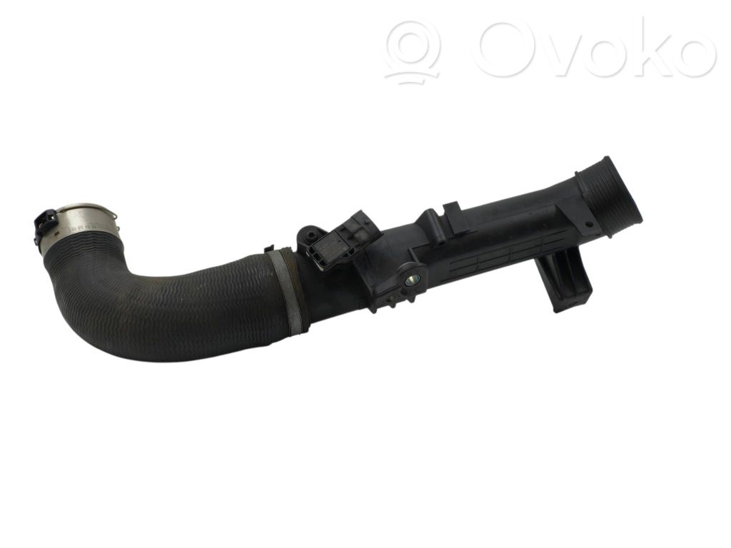 Volvo XC90 Manguera/tubo del intercooler 