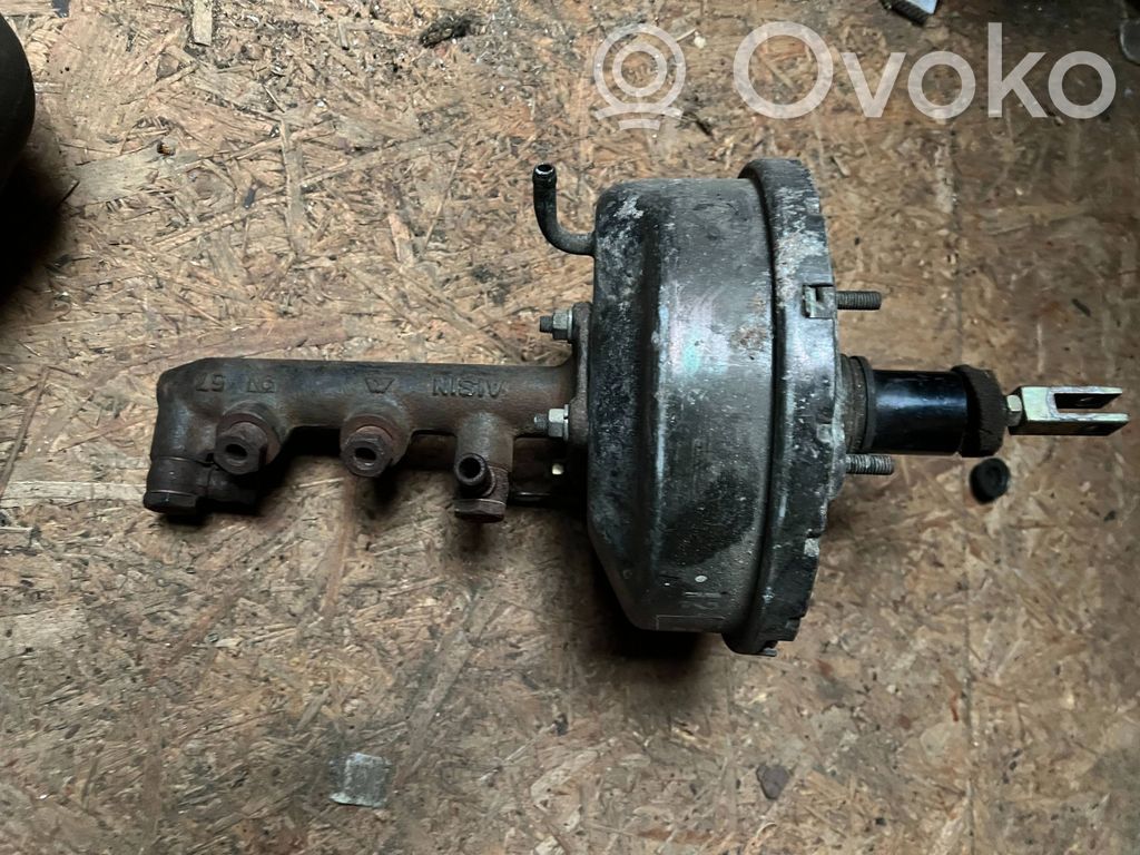 Toyota Hiace (H11, H20, H30, H40) Servofreno 