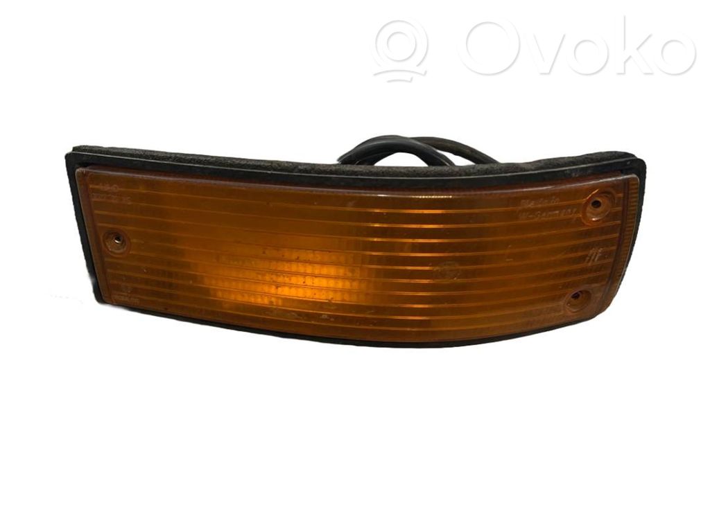 BMW 5 E28 Clignotant de pare-chocs avant 