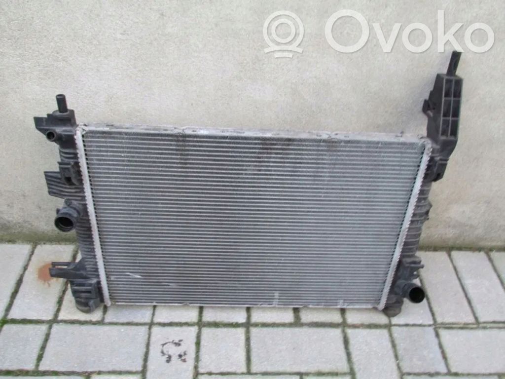 Coolant radiator   CV618005VB