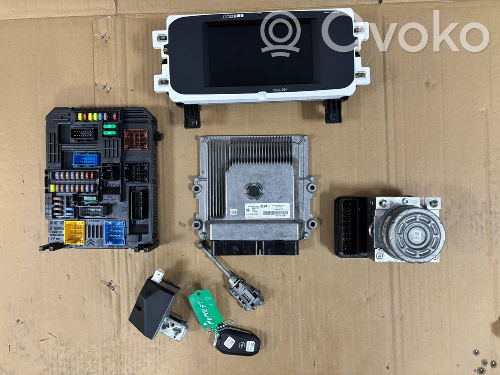 Opel Corsa F Calculateur moteur ECU 