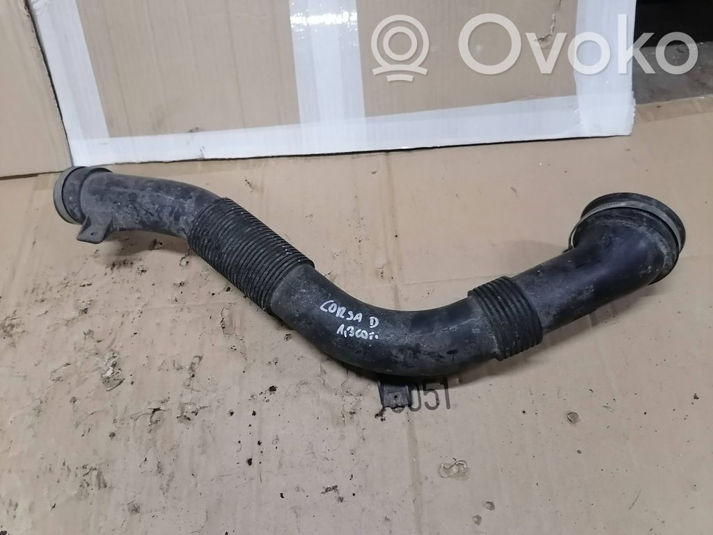 Opel Corsa D Air intake hose/pipe 