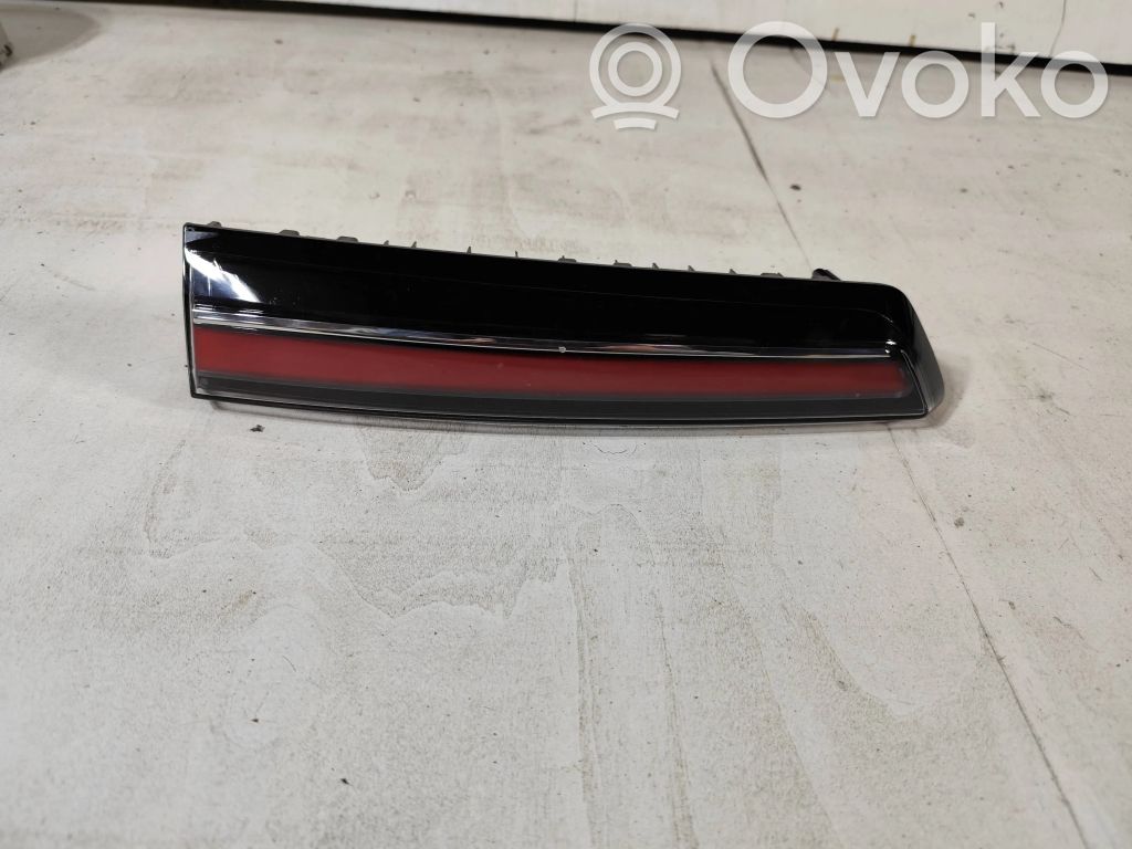 Opel Mokka B Luci posteriori del portellone del bagagliaio 