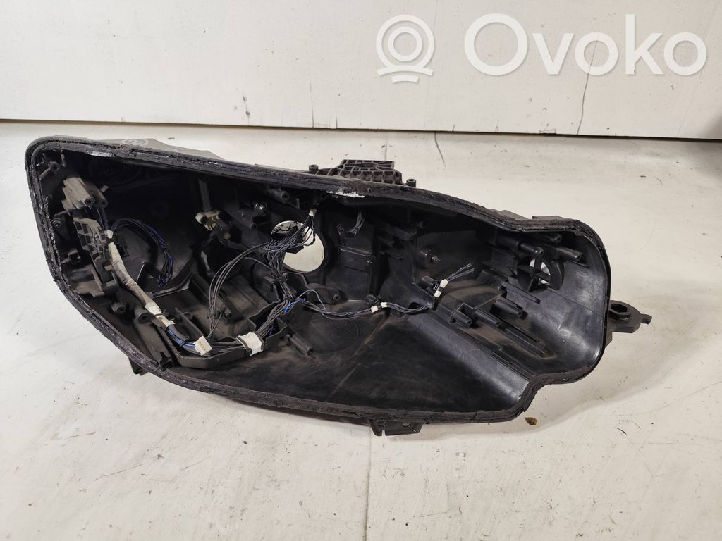Audi A5 Headlight/headlamp 