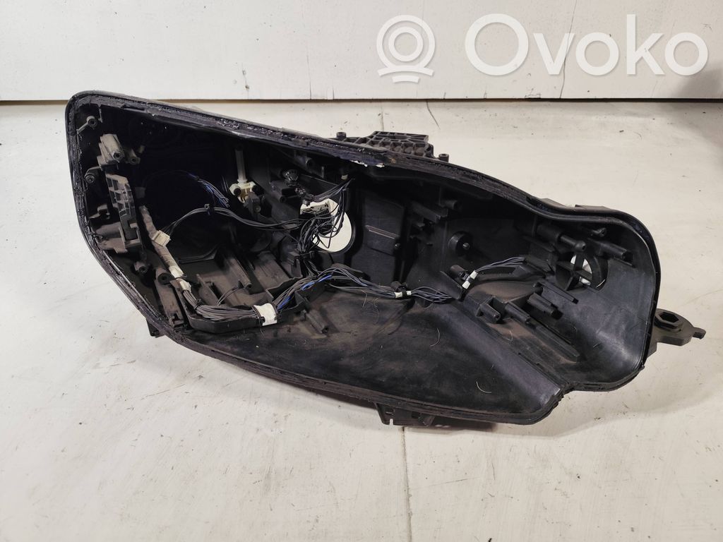 Audi A5 Headlight/headlamp 