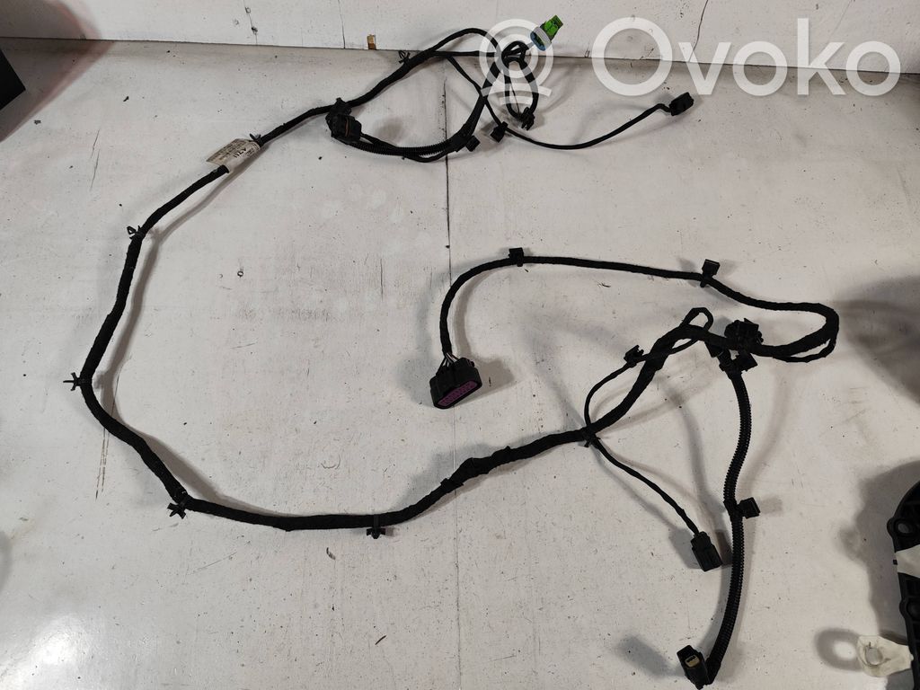 Opel Zafira C Wiązka przewodów czujnika parkowania PDC 