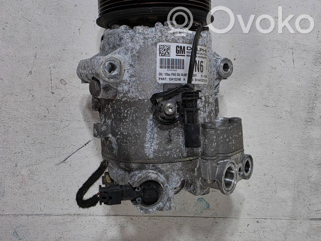 Opel Astra J Air conditioning (A/C) compressor (pump) 