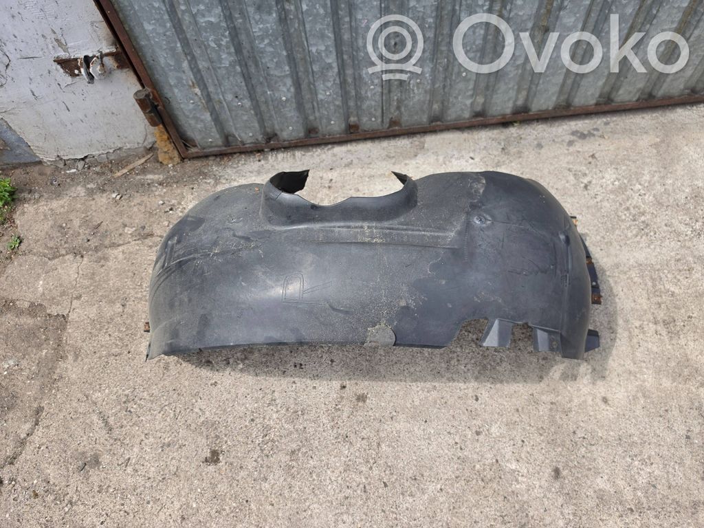 Ford Focus Apakšspārns 