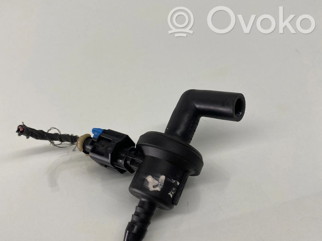 Opel Astra H Válvula de vacío 