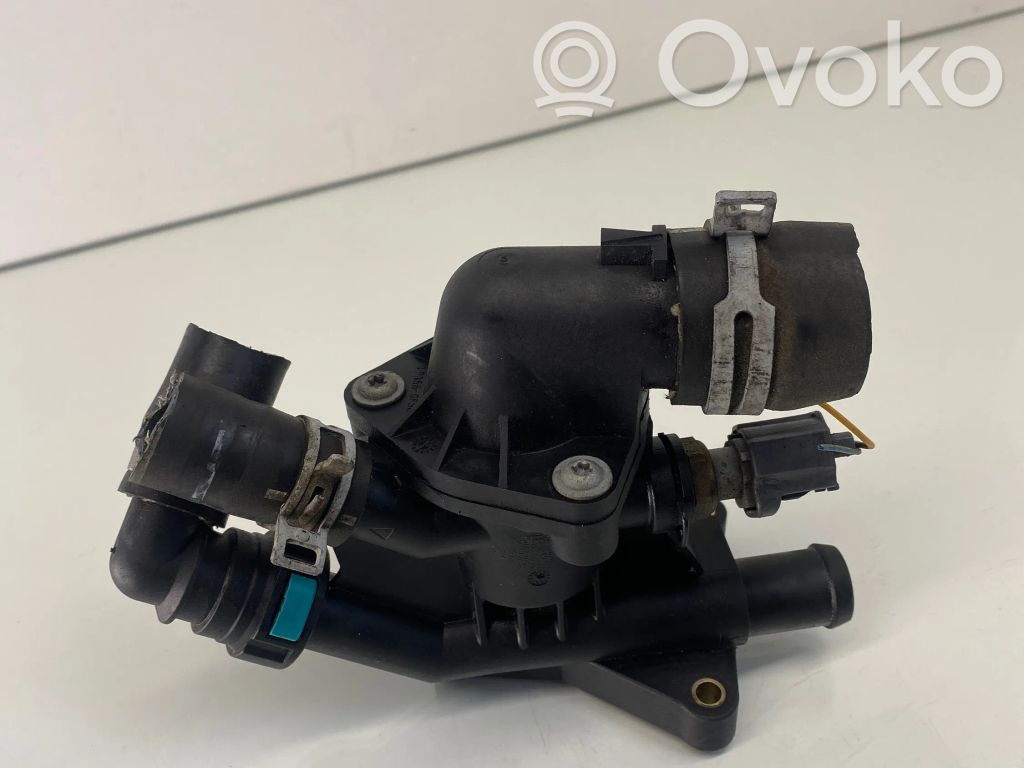 Ford Focus Termostats / termostata korpuss 