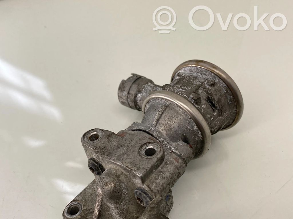 Volkswagen Golf V Válvula EGR 