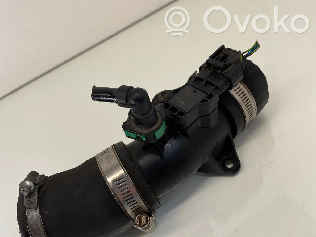 Ford Focus Air intake hose/pipe 