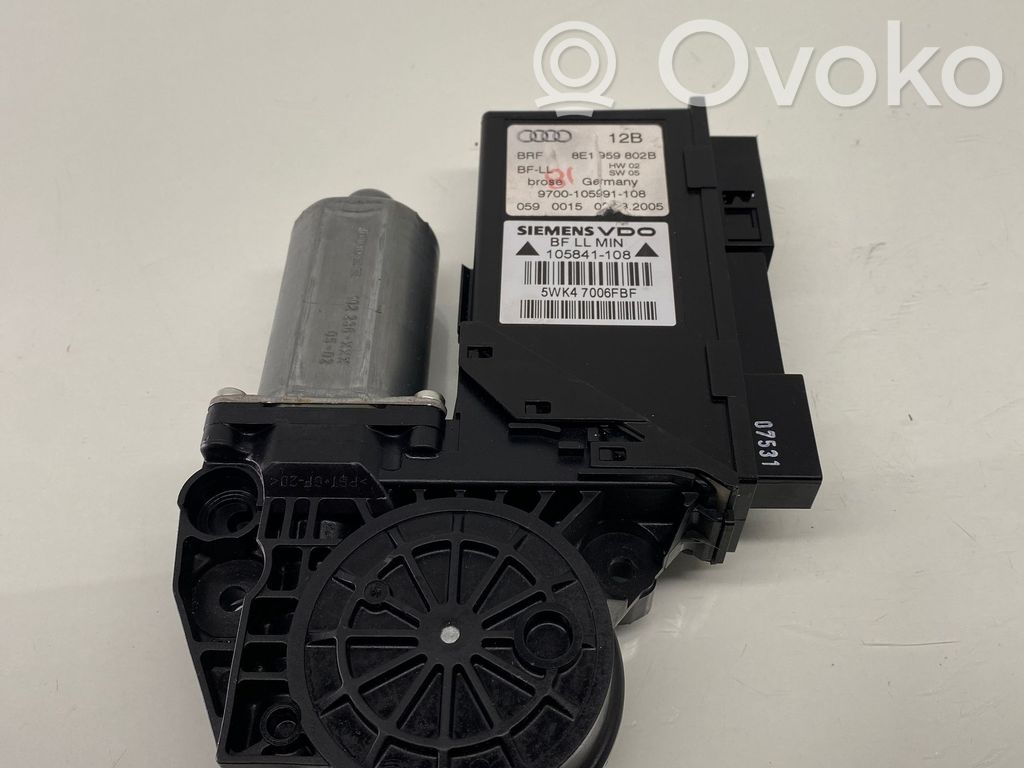 Audi A4 S4 B6 8E 8H Silnik regulatora szyby drzwi przednich 