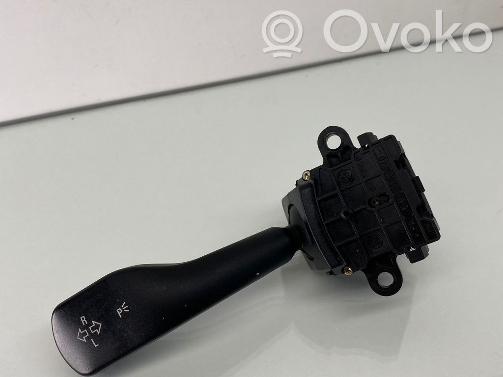 BMW X3 E83 Indicator stalk 