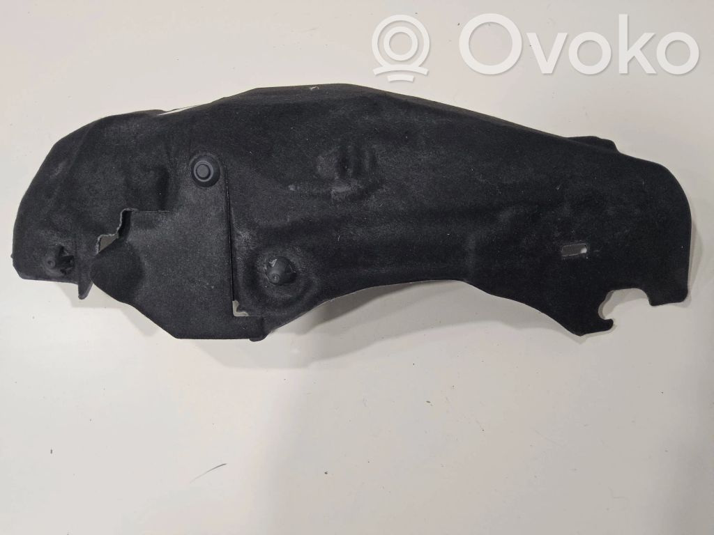 BMW 3 G20 G21 Kita variklio skyriaus detalė 