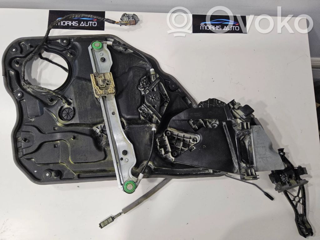 Volvo XC60 Sliding door window regulator with motor 