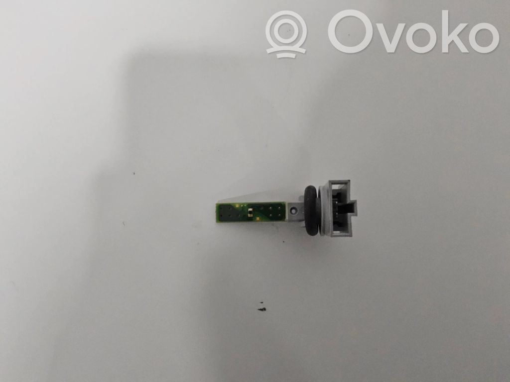 Volkswagen Tiguan Czujnik temperatury wewnętrznej 