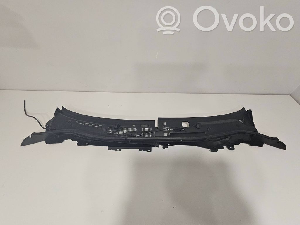 Mazda 2 Wiper trim 