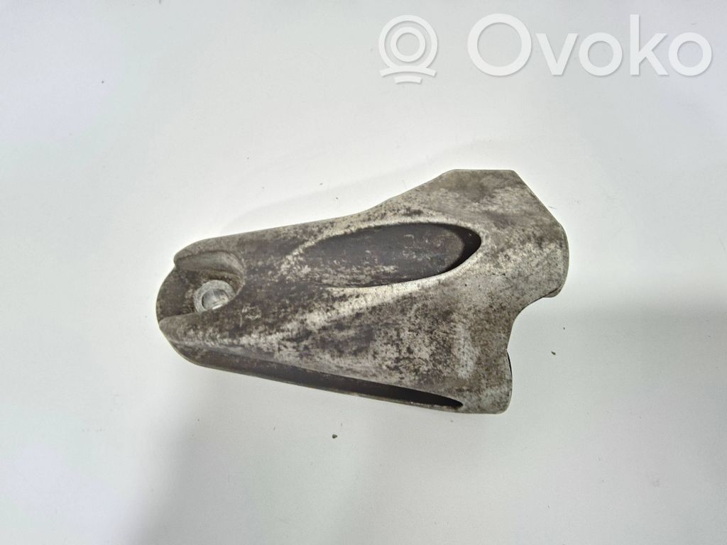 Ford Transit Engine mounting bracket 
