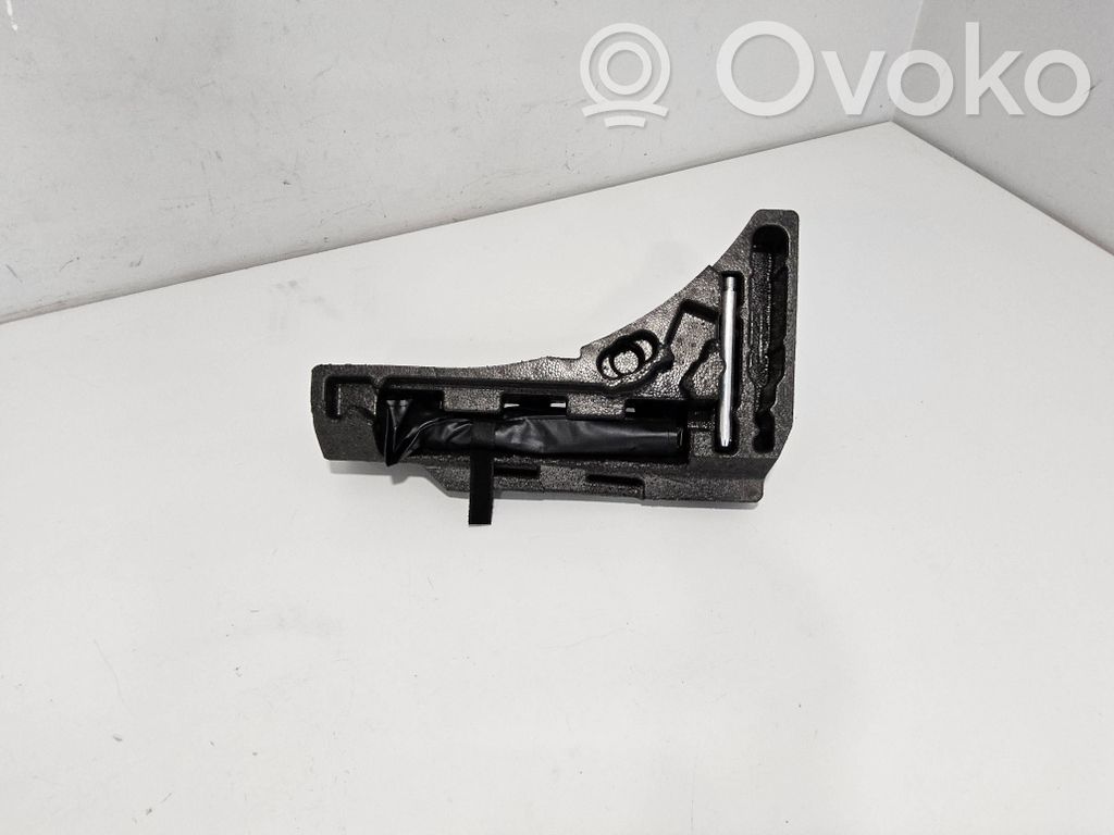 Tool set   95B012011,95B012109A,95B012109