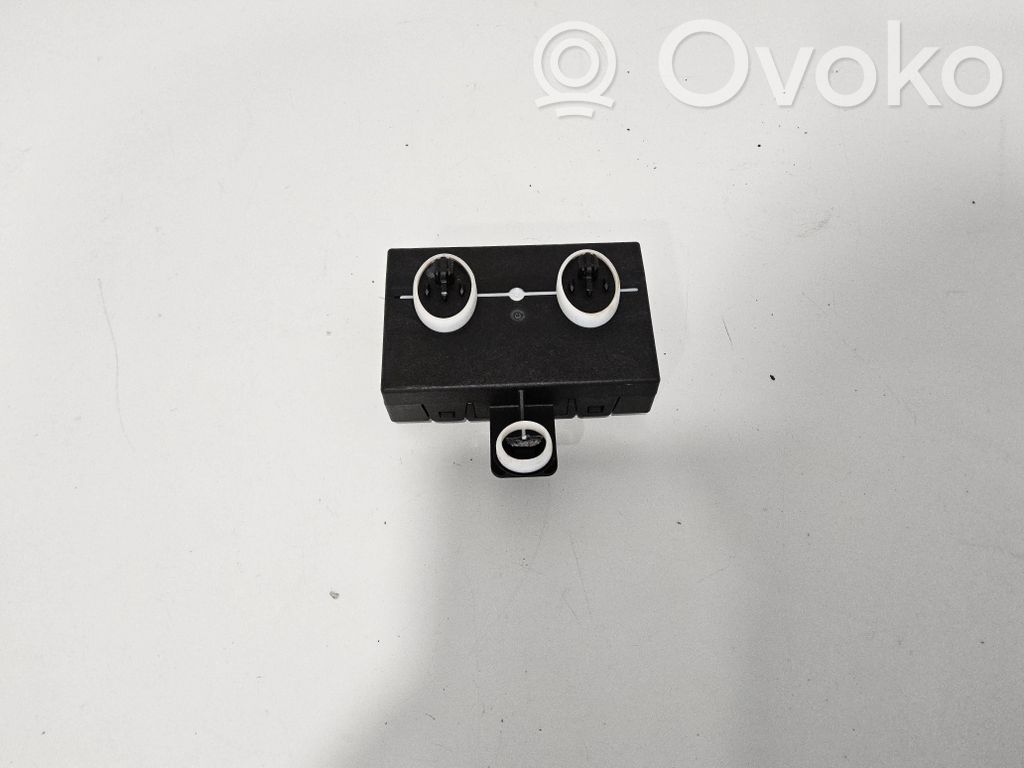 Porsche Macan (95B) Door control unit/module 