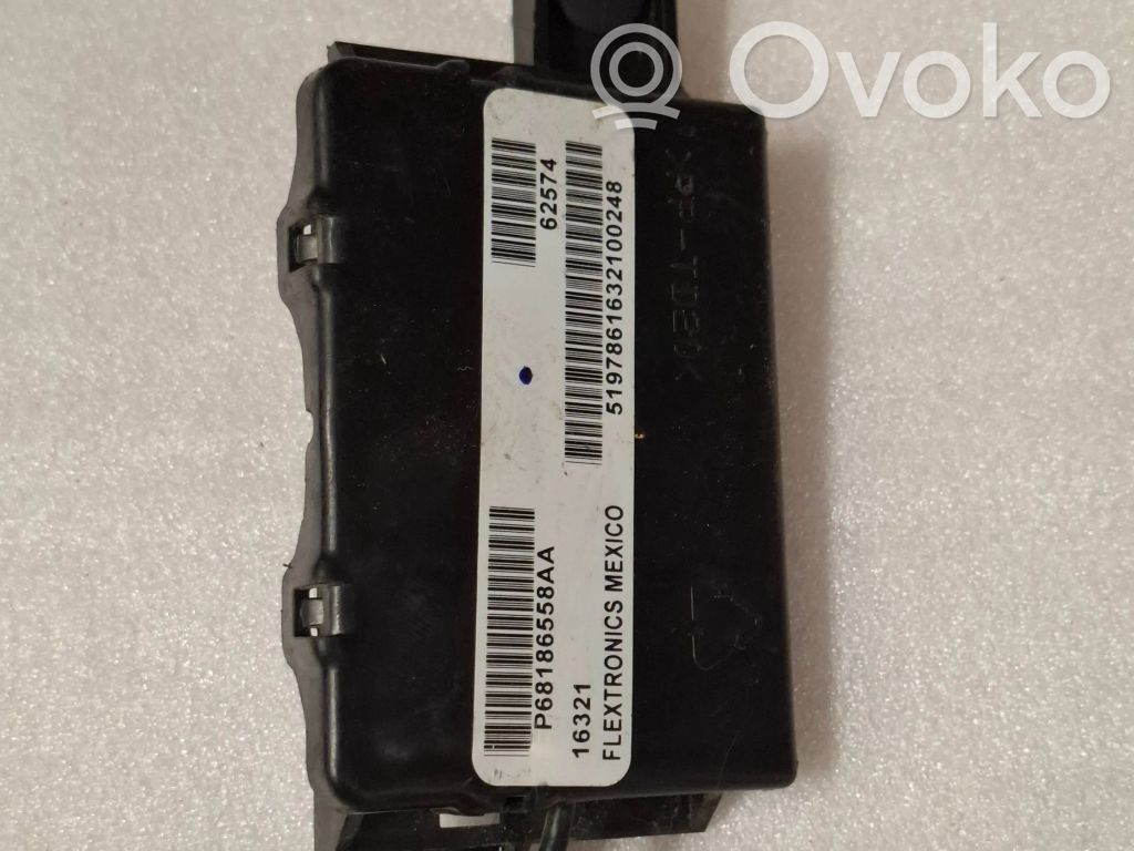 Antenna control unit   P68186558AA,16321