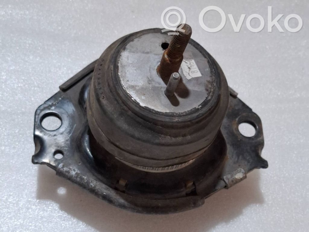 Engine mount bracket   05090140AG