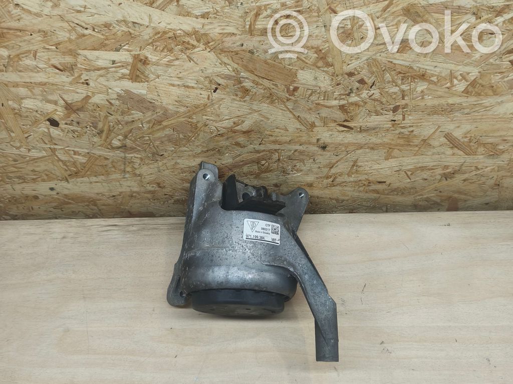 Porsche Panamera (971) Engine mount bracket 