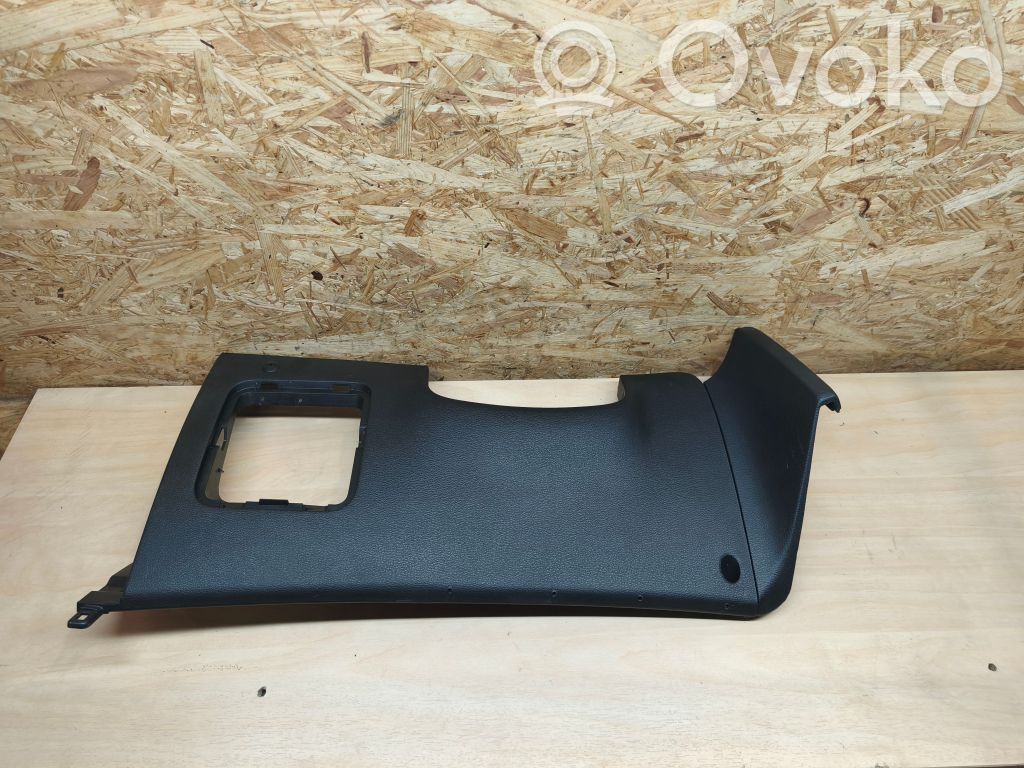 Moldura del panel (Usadas)   84750J7000,84750J7100